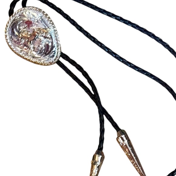 Vintage Western Style Bolo Tie with Silver and Gold Accents Galloping Horse - Picture 4 of 5